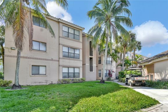 2866 S University Dr # 5105, Davie FL 33328