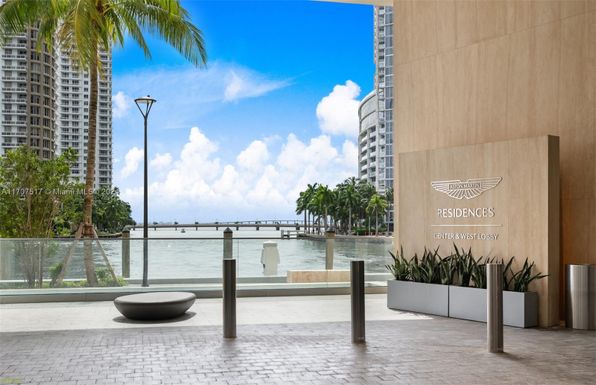 300 Biscayne Blvd Way # 3406, Miami FL 33131