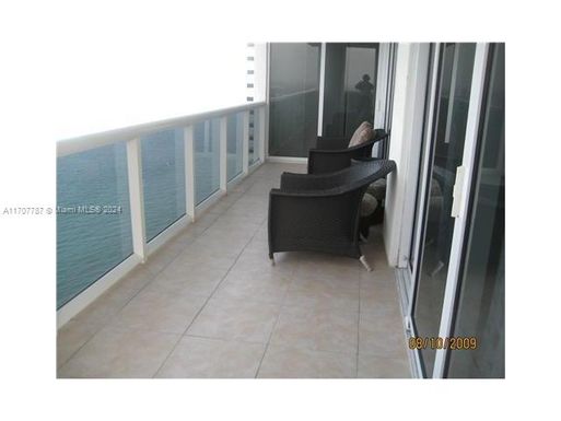 1800 S Ocean Dr # 3101, Hallandale Beach FL 33009