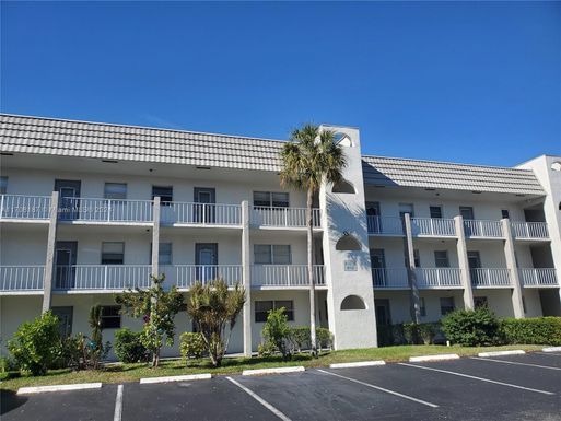 8110 Sunrise Lakes Blvd # 205, Sunrise FL 33322