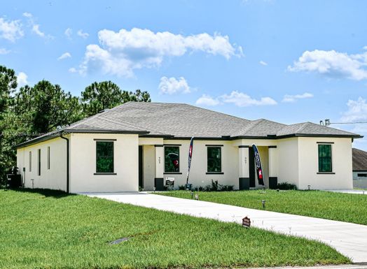 1516/1518 W 12TH Street, Lehigh Acres FL 33972