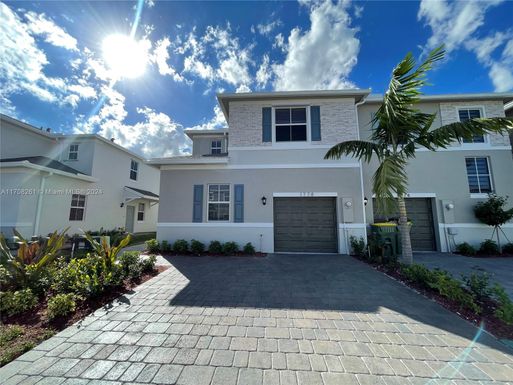 1778 SE 7th Ter, Homestead FL 33034