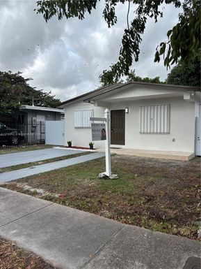 1847 NW 63rd St, Miami FL 33147