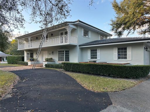 1285 Algardi Ave, Coral Gables FL 33146