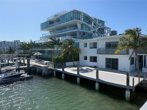 8435 Crespi Blvd # 5, Miami Beach FL 33141