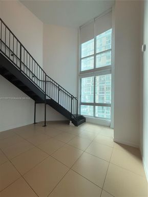 300 S Biscayne Blvd # 804, Miami FL 33131