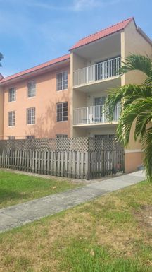 4810 NW 79th Ave # 101, Doral FL 33166