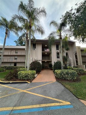 8150 W Mcnab Rd # 316, Tamarac FL 33321