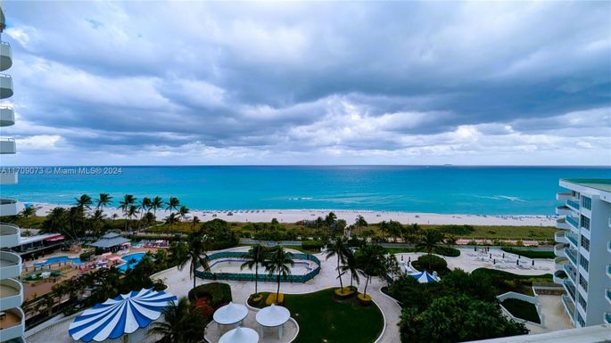 5161 Collins Ave # 1217, Miami Beach FL 33140