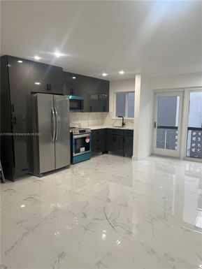 1818 Rodman St # 2D, Hollywood FL 33020