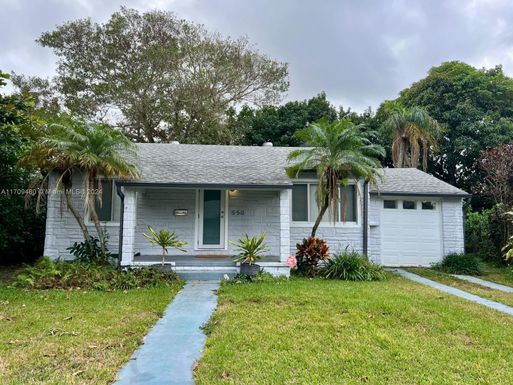 550 NE 110th Ter, Miami FL 33161