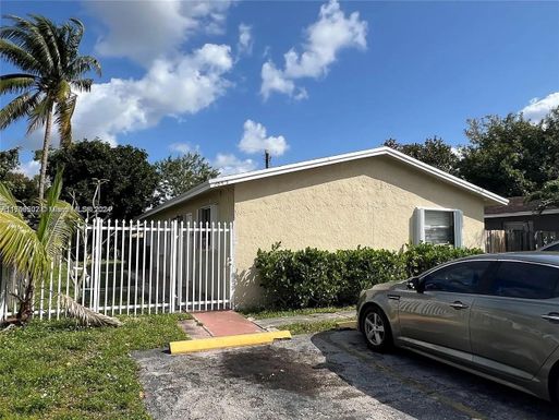 2845 NW 13th Ct # 2, Fort Lauderdale FL 33311