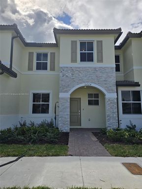 2624 SE 28, Homestead FL 33035