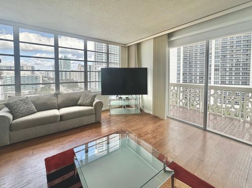 1825 S Ocean Dr # 1, Hallandale Beach FL 33009