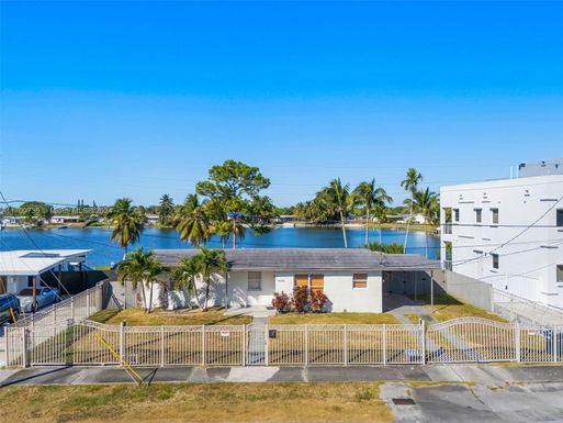 4300 SW 108th Ave, Miami FL 33165