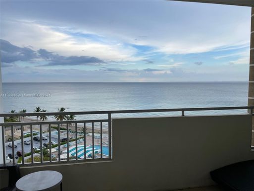 3180 S Ocean Dr # 1003, Hallandale Beach FL 33009