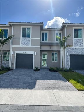 1433 SE 7th Ter, Homestead FL 33034