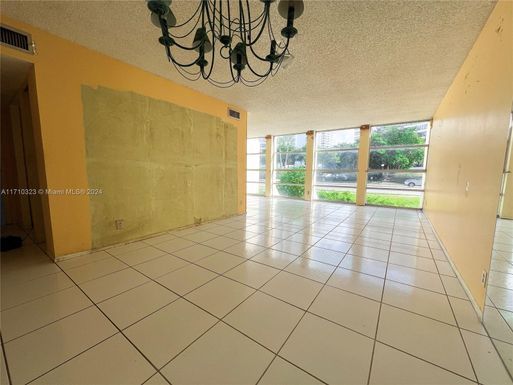 501 Three Islands Blvd # 119, Hallandale Beach FL 33009