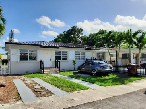 466 E 13th St # 466, Hialeah FL 33010