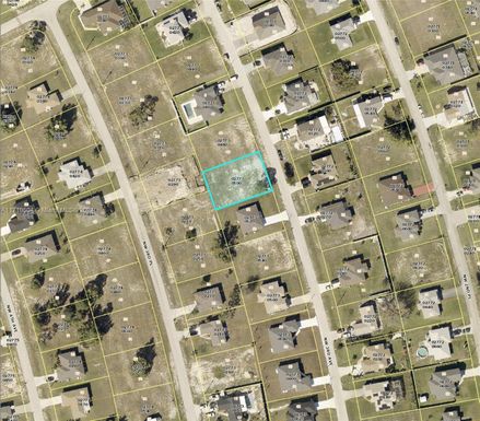 3206 NW 3rd Ave, Cape Coral FL 33993