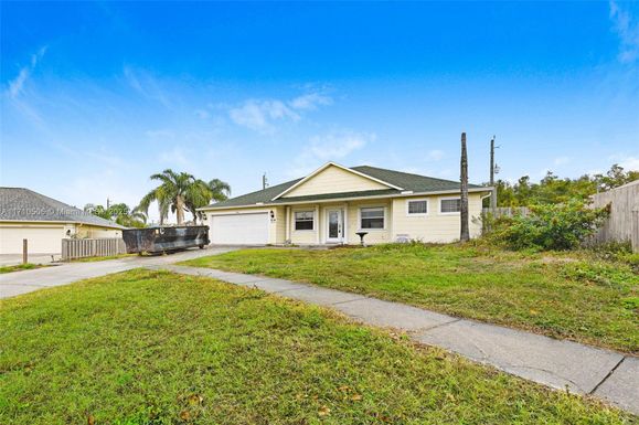 2966 Brandywine Circle, Titusville FL 32796