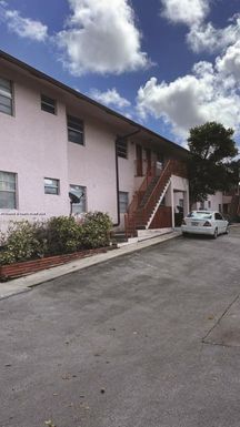 2920 Pierce St # 3, Hollywood FL 33020