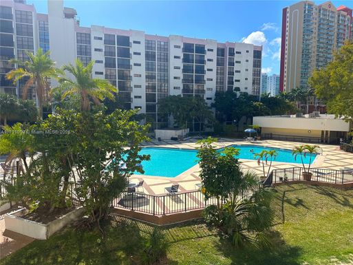 17011 N Bay Rd # 312, Sunny Isles Beach FL 33160