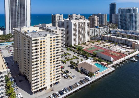 1833 S Ocean Dr # 803, Hallandale Beach FL 33009