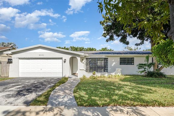 8031 SW 197th Ter, Cutler Bay FL 33189