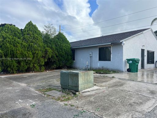 18010 NW 41st Pl # 18010, Miami Gardens FL 33055