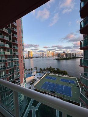 3370 Hidden Bay Dr # 1411, Aventura FL 33180