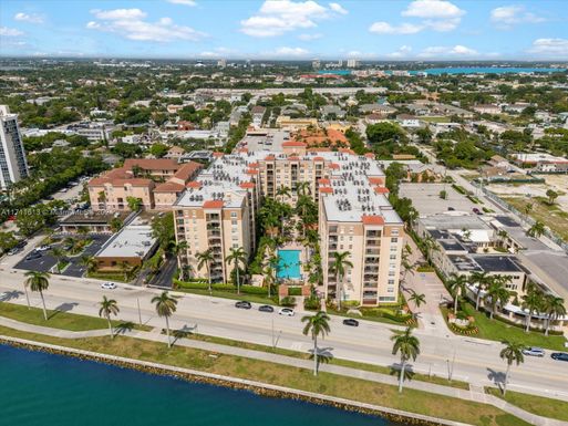 1803 N Flagler Dr # 213, West Palm Beach FL 33407