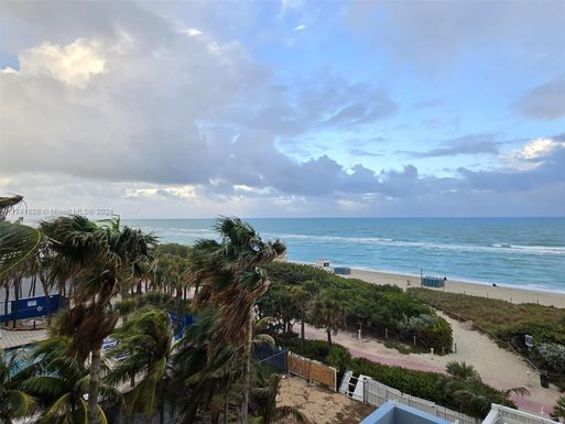 6969 Collins Ave # 511, Miami Beach FL 33141