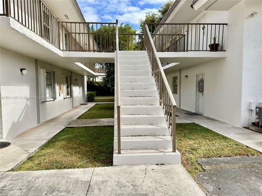 6941 SW 129th Ave # 3, Miami FL 33183