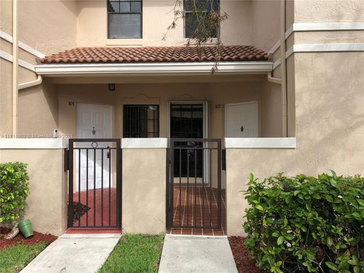 15875 SW 3rd Ct # 102, Pembroke Pines FL 33027