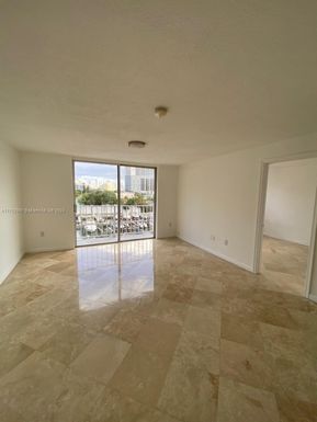 1720 NW N River Dr # 510, Miami FL 33125