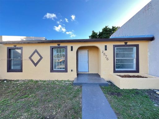 2876 NW 204th St, Miami Gardens FL 33056