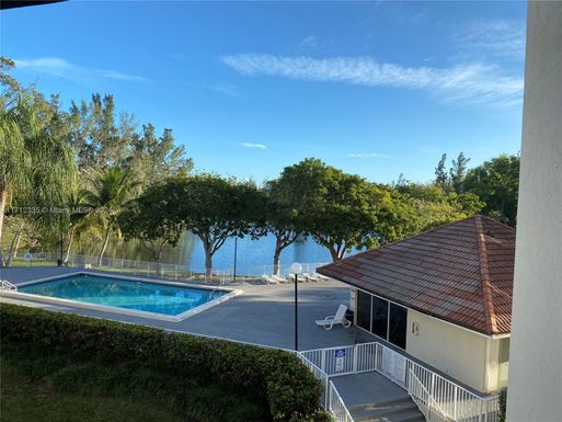 8200 SW 210th St # 217, Cutler Bay FL 33189