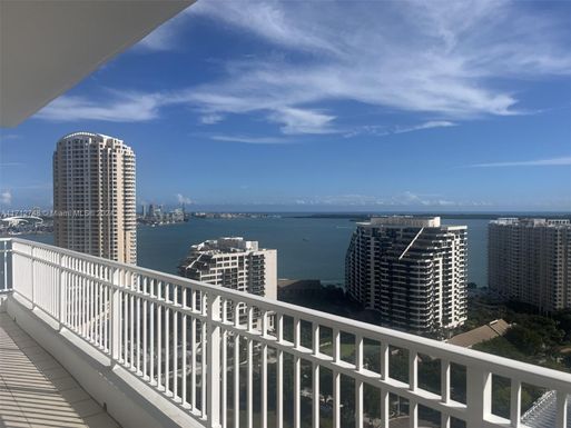 801 Brickell Key Blvd # 2509, Miami FL 33131