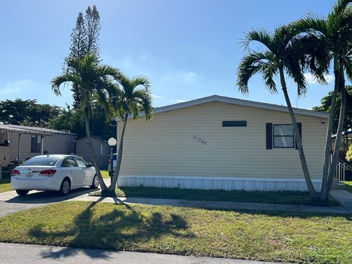 21780 NW 2nd Ct, Pembroke Pines FL 33029