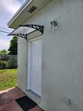 520 E 44th St # 1E, Hialeah FL 33013