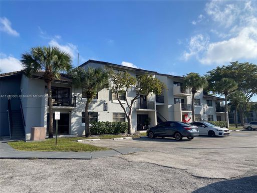 7175 NW 179th St # 302, Hialeah FL 33015