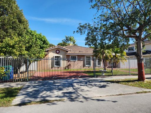 26143 SW 138th Ct, Homestead FL 33032