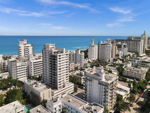 1800 Collins Ave # 7B, Miami Beach FL 33139