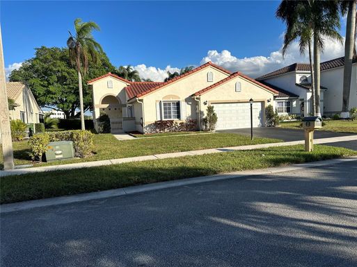 141 NW 187th Ave # 141, Pembroke Pines FL 33029