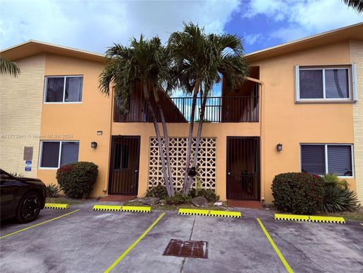 1733 Mayo St # 6, Hollywood FL 33020