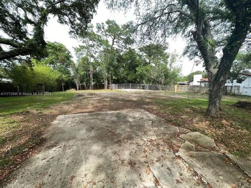 351 W Hornbeam, Other City - In The State Of Florida FL 32779