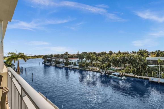 9500 W Bay Harbor Dr # 5D, Bay Harbor Islands FL 33154