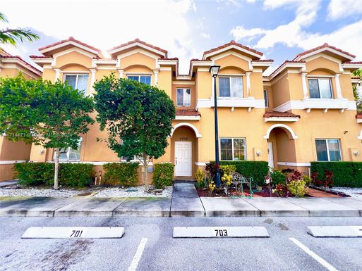 5906 Woodlands Blvd # 5906, Tamarac FL 33319