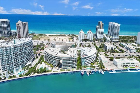 6620 Indian Creek Dr # 304, Miami Beach FL 33141